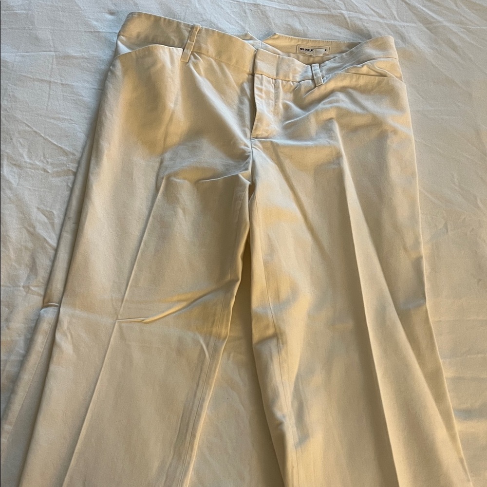 Club Monaco Women’s Chinos in Off-White